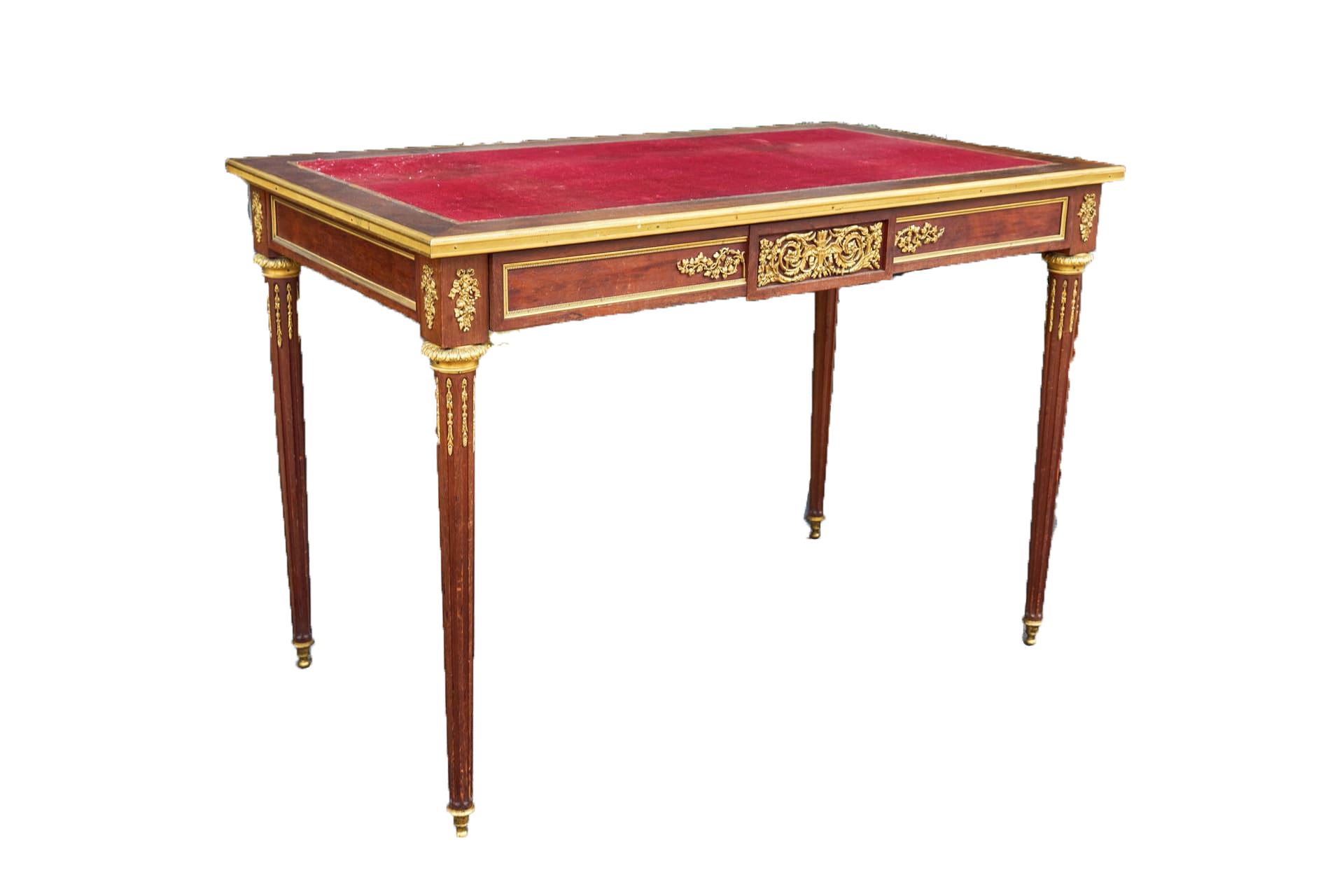 Une table anciennes.