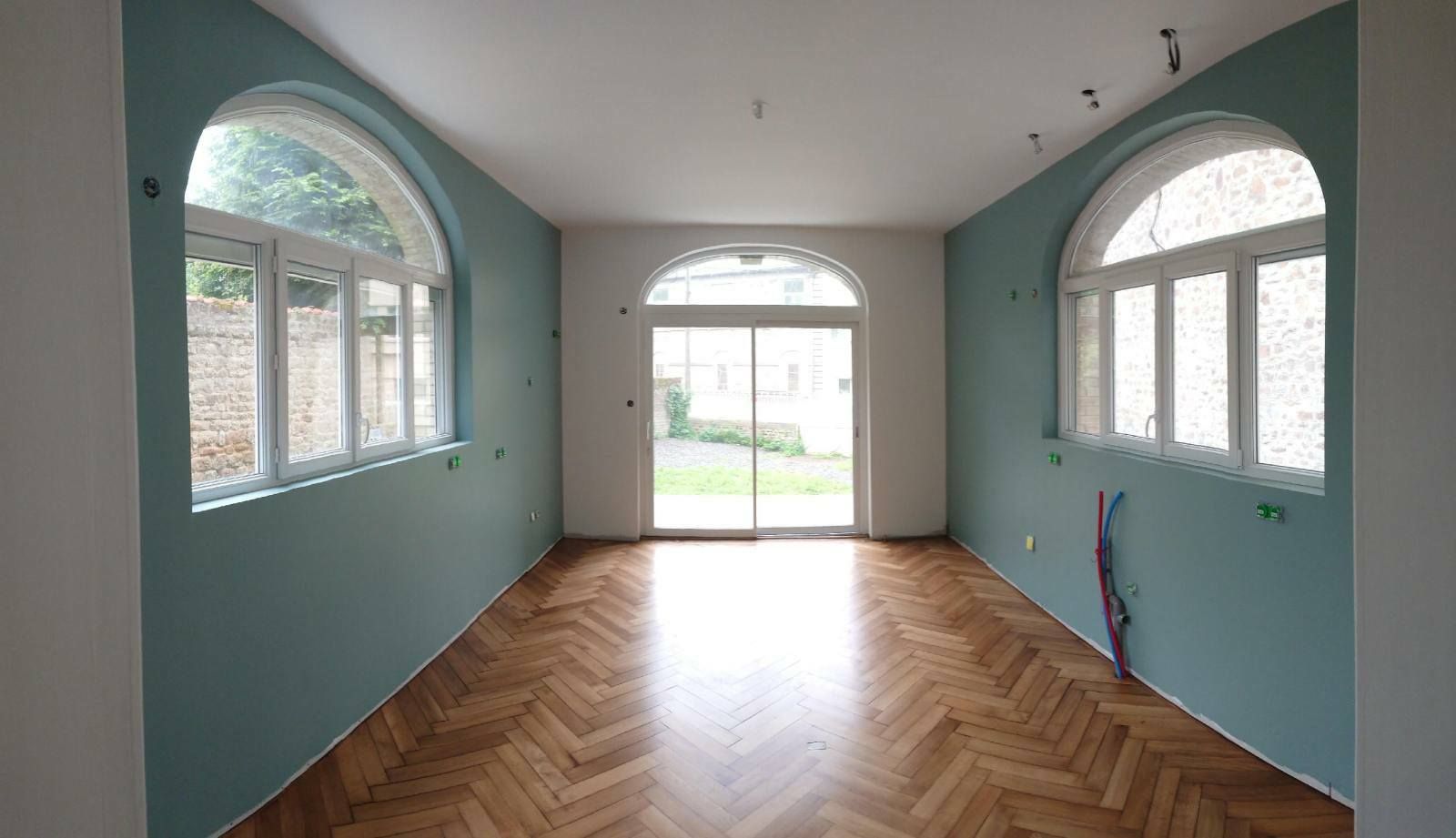 Plusieurs photos de rénovation d'intérieur