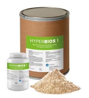 Un barril de hyperbios 1 junto a una botella de hyperbios 1 y un montón de polvo.