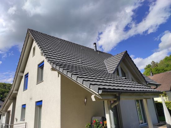 Flachdach, das von der AE Bedachungen GmbH konstruiert wurde