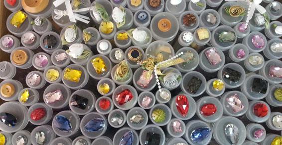 Vente de boutons de couture
