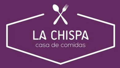 A purple logo for la chispa casa de comidas