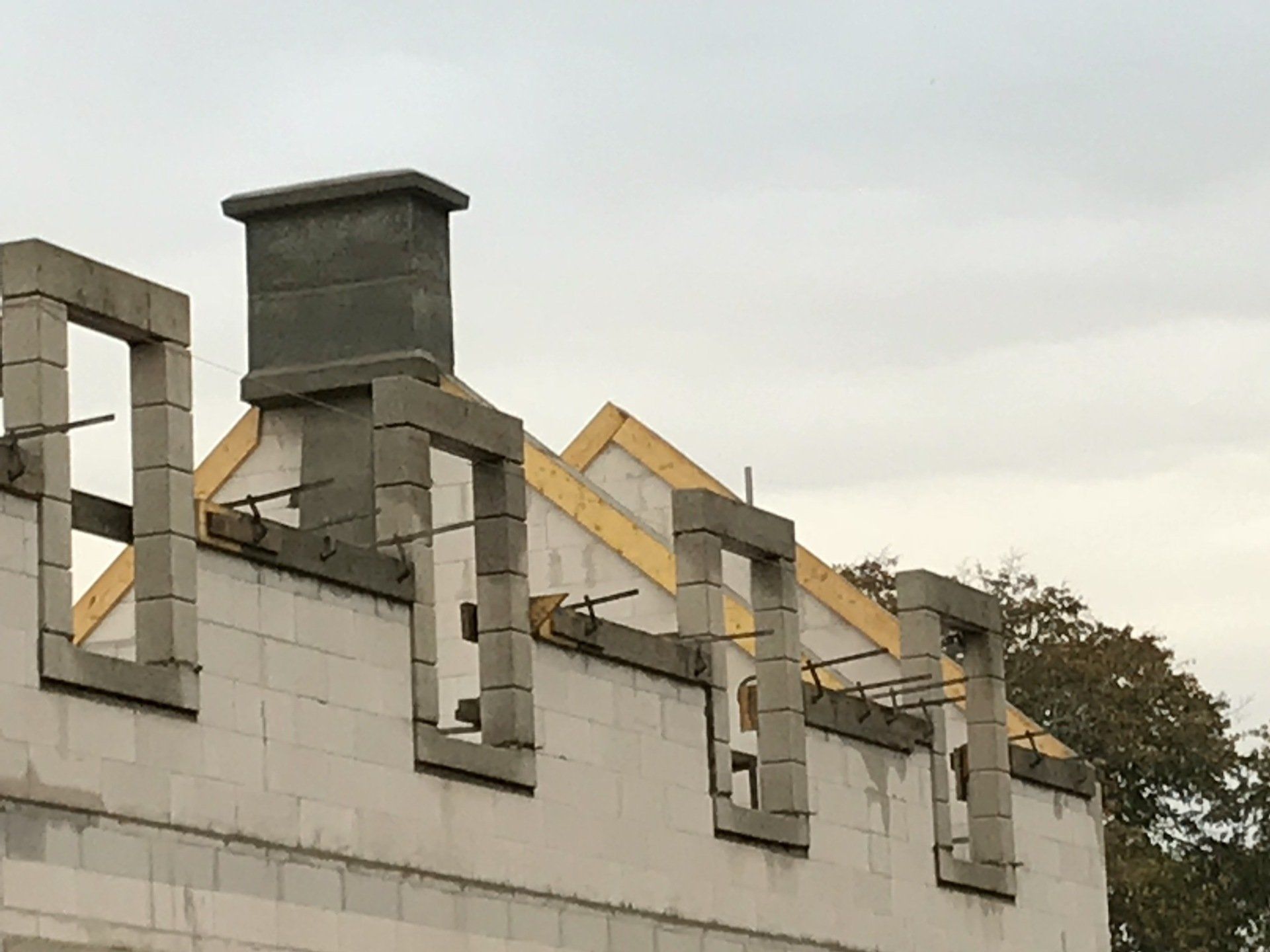 Pose de lucarnes en pierre