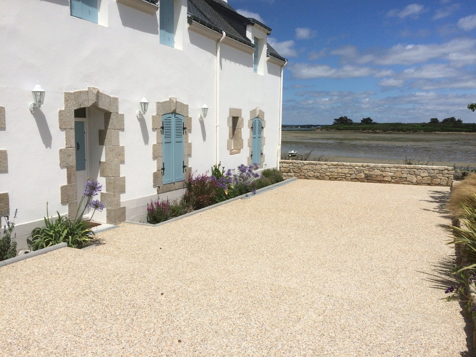 Terrasse béton désactivé