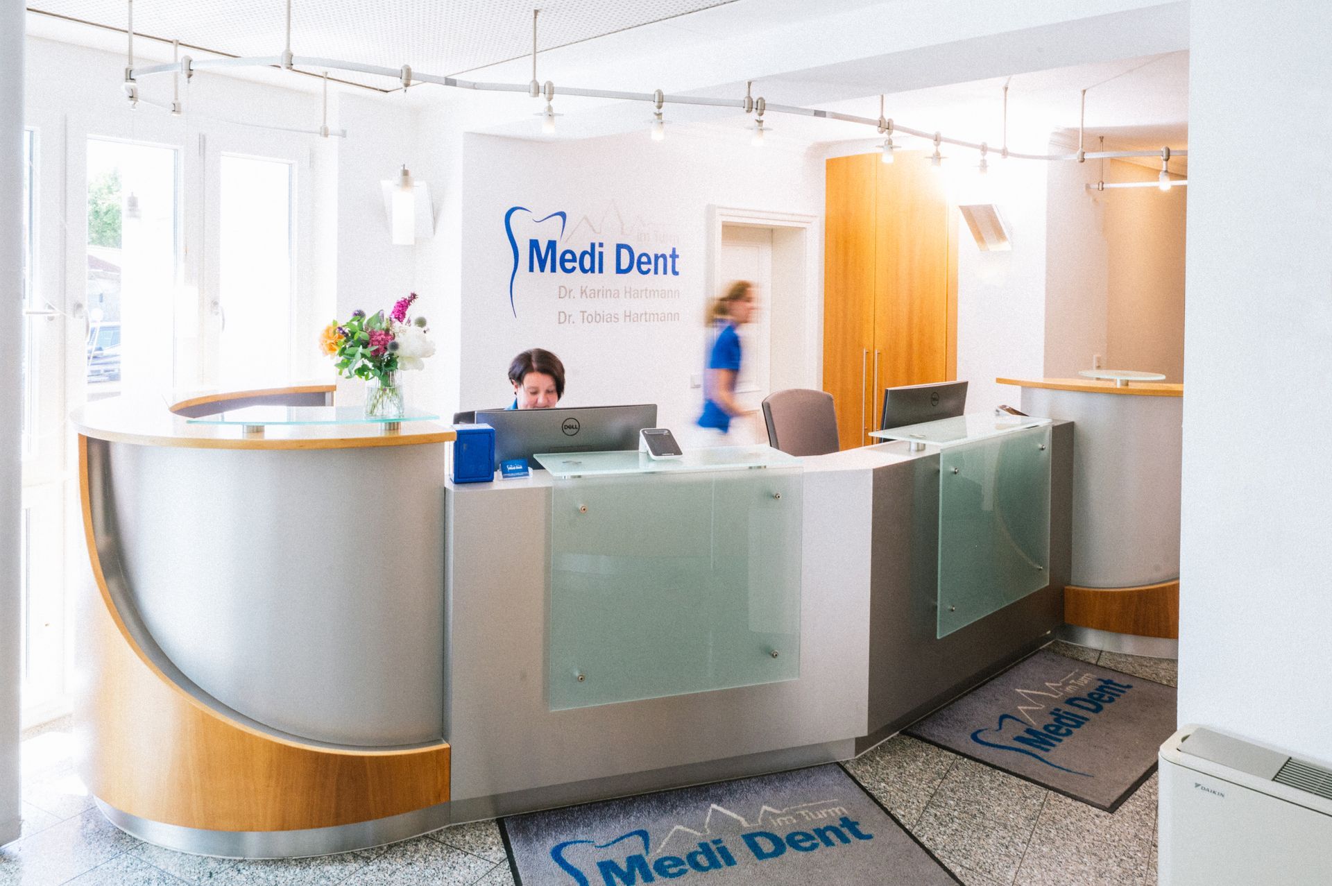 Anmeldung bei Medi Dent im Turm