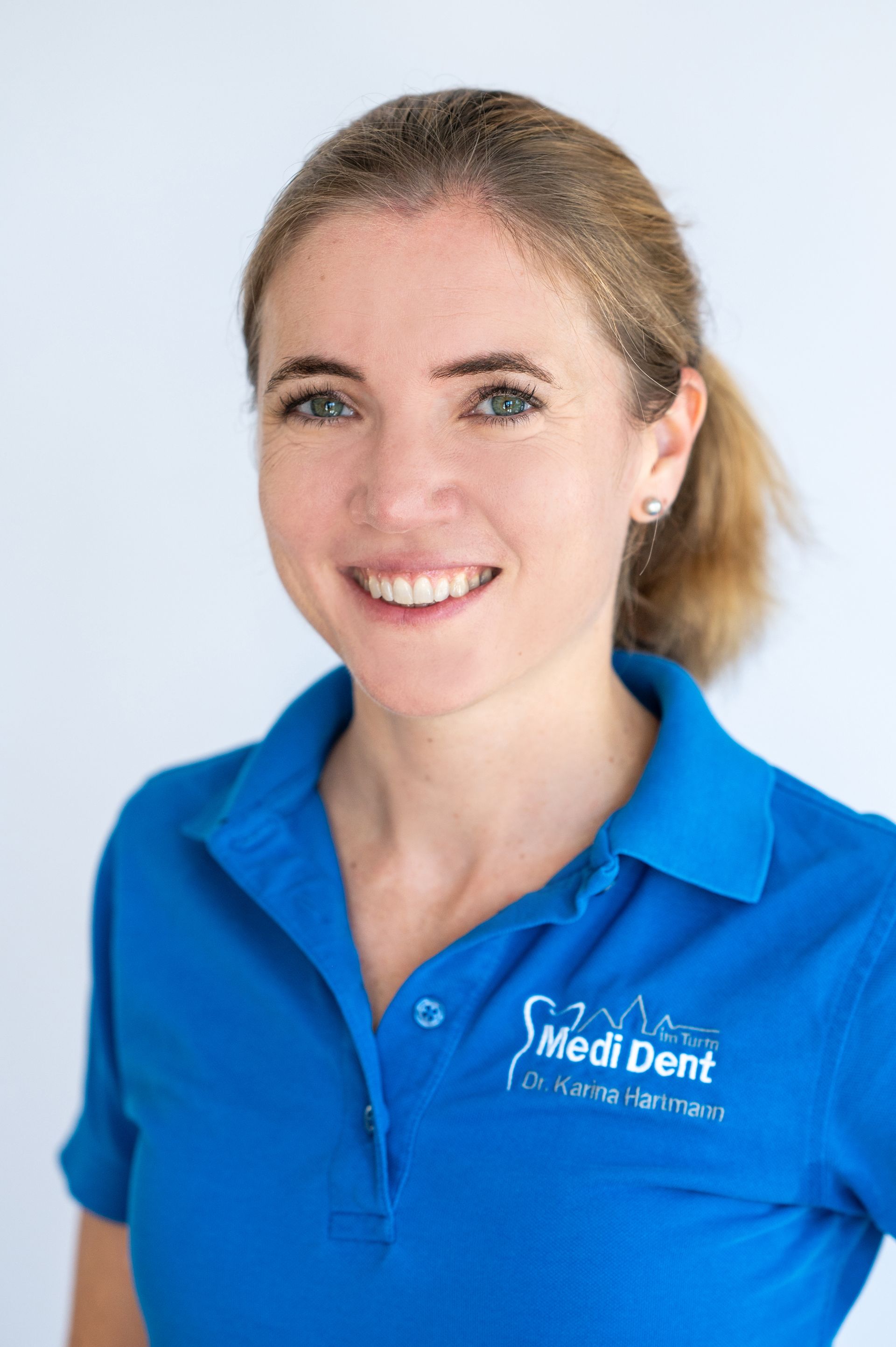 Dr. Karina Hartmann