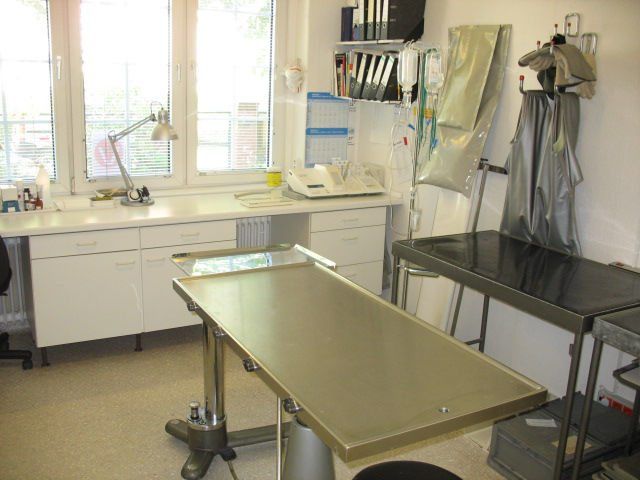 Bild von Behandlungstisch