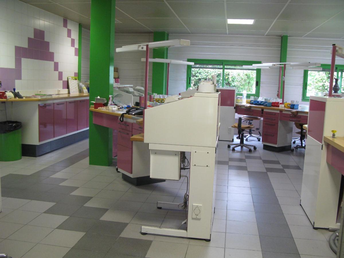 Le Plessis-Bouchard - Prothésistes dentaires