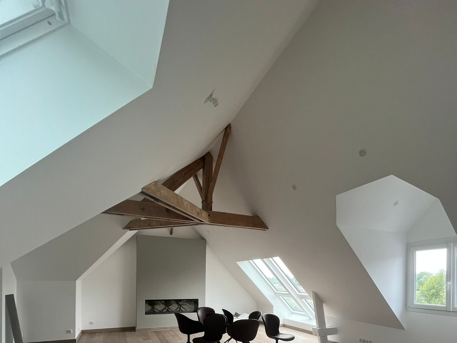 Peinture de plafond sous les combles