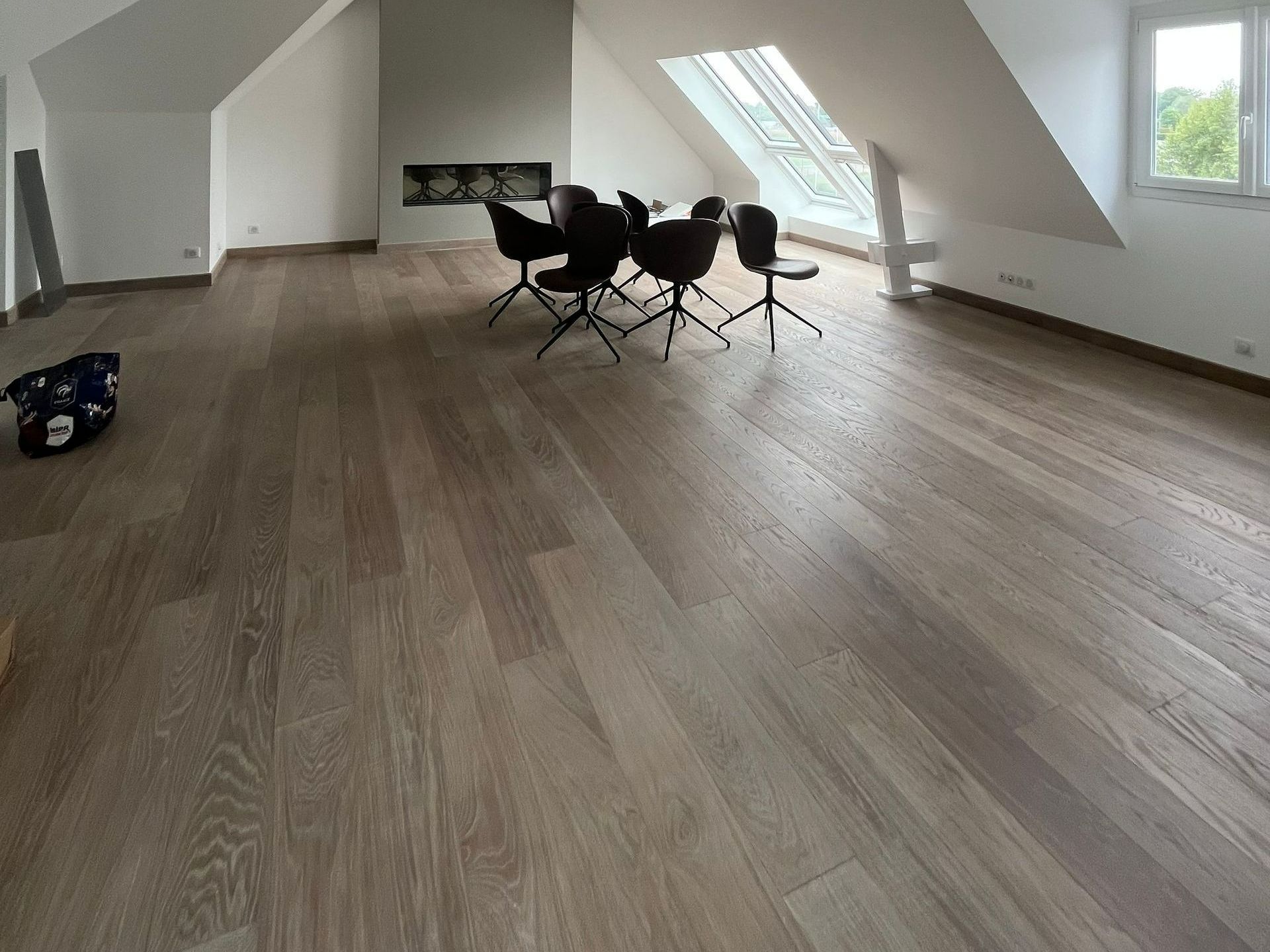 Pose de parquet dans des combles