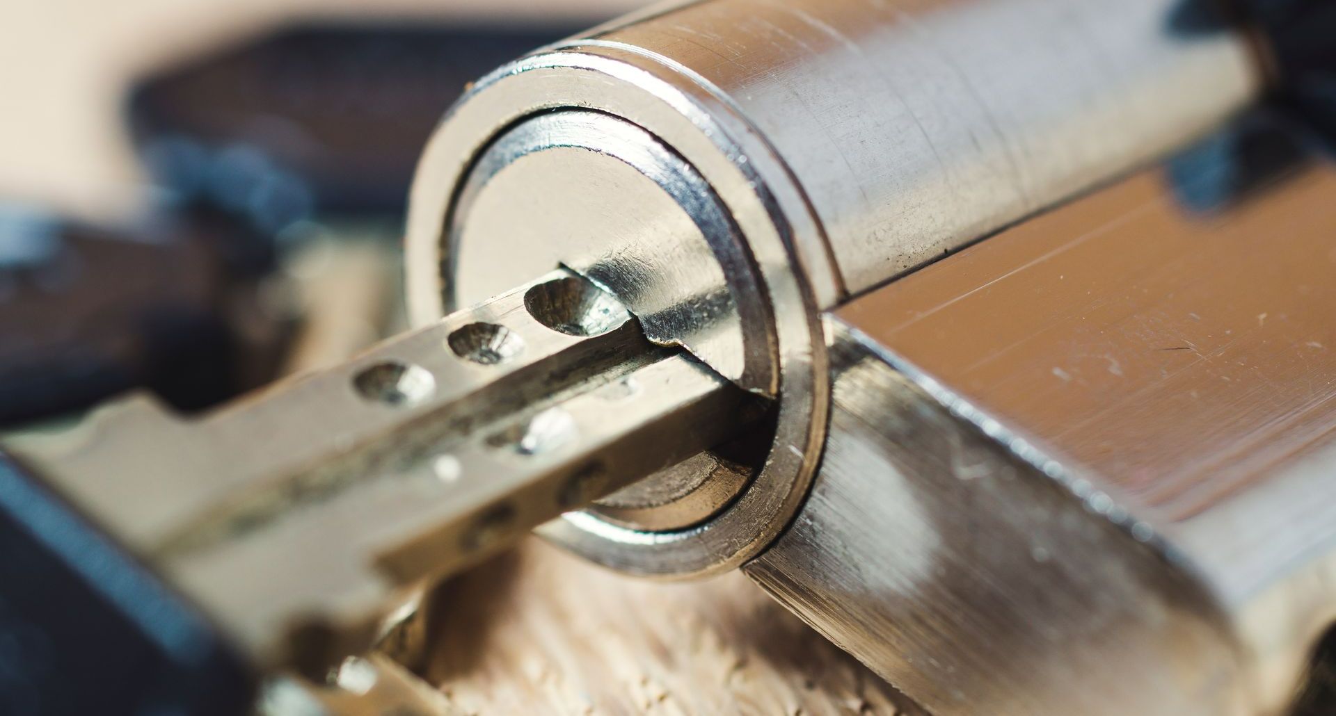 Cylindre de serrure avec une clé 