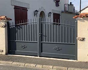 Portail en aluminium