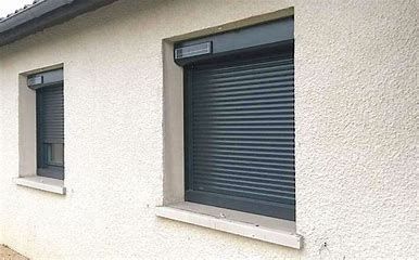 Mise en place d'un système de volet roulant