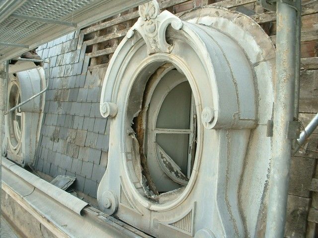 Chantier de restauration d'un bâtiment ancien