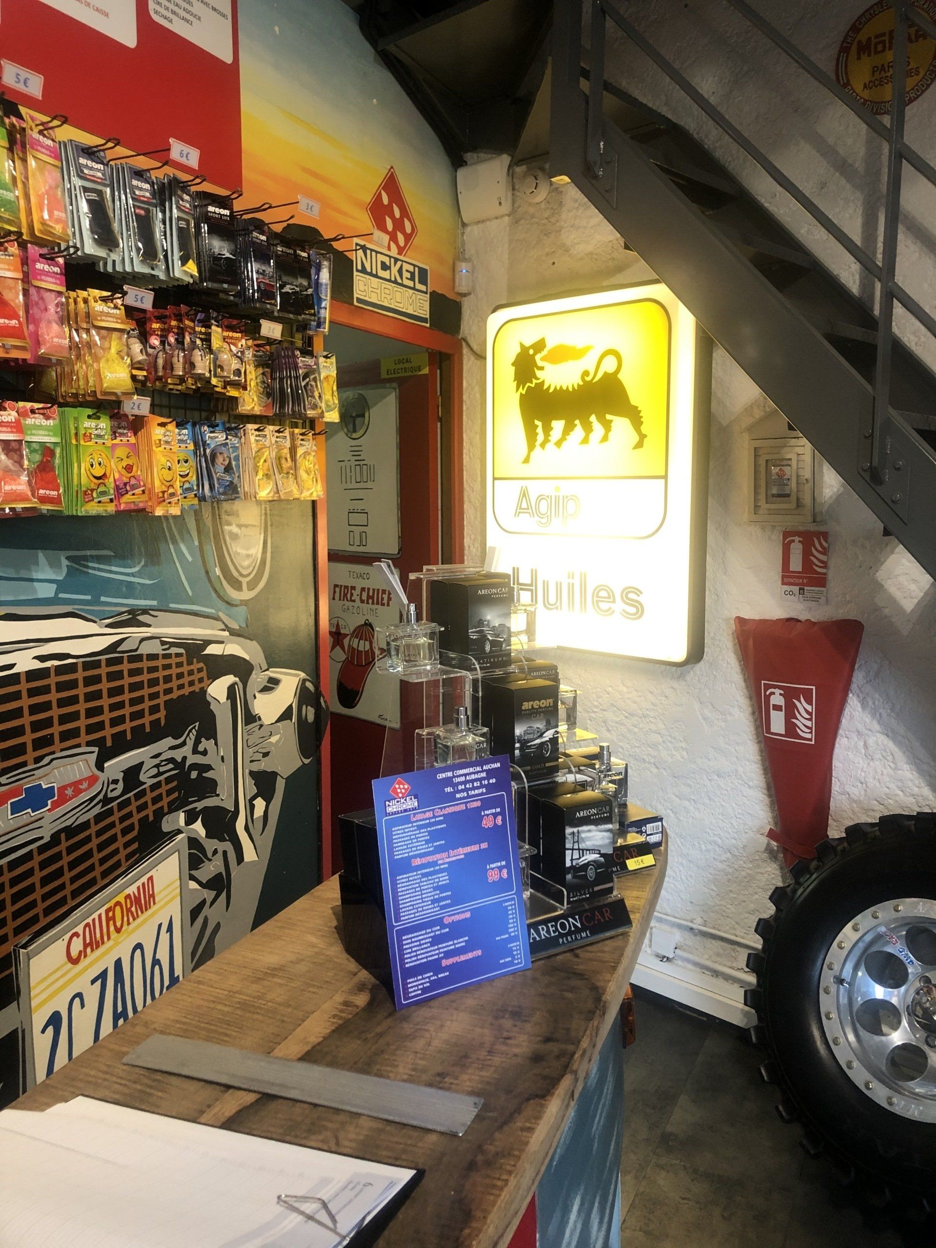 Station de lavage et libre service