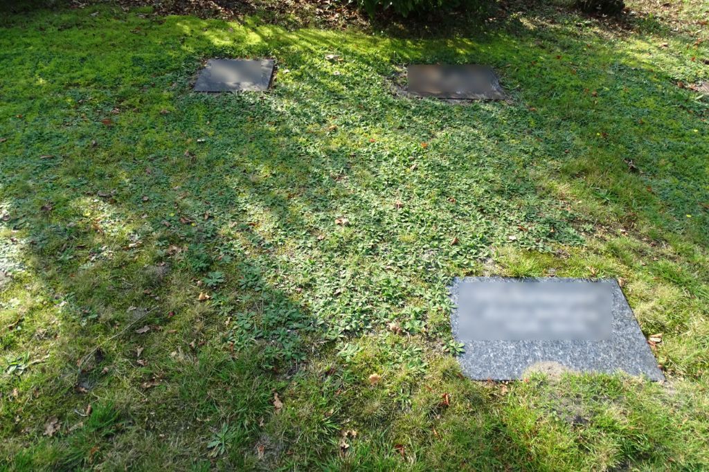 Waldfriedhof Augustdorf Urnengrab pflegefrei