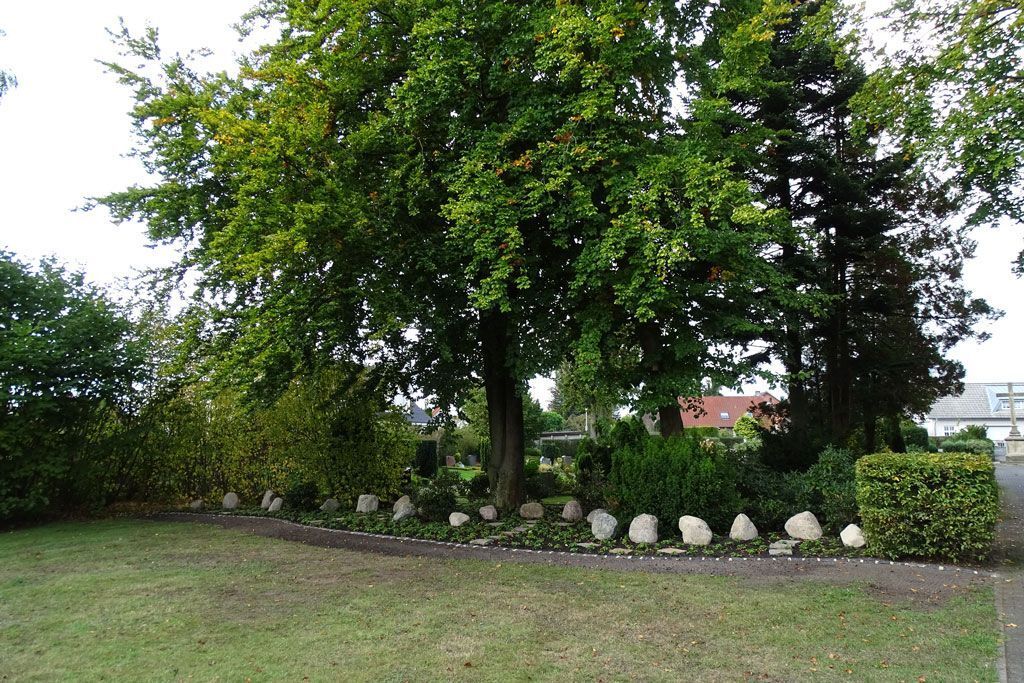 Ev. Friedhof an der Oerlinghauser Straße Urnen Buchenhain