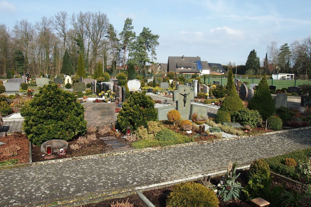 Friedhof St. Heinrich Sarggräber