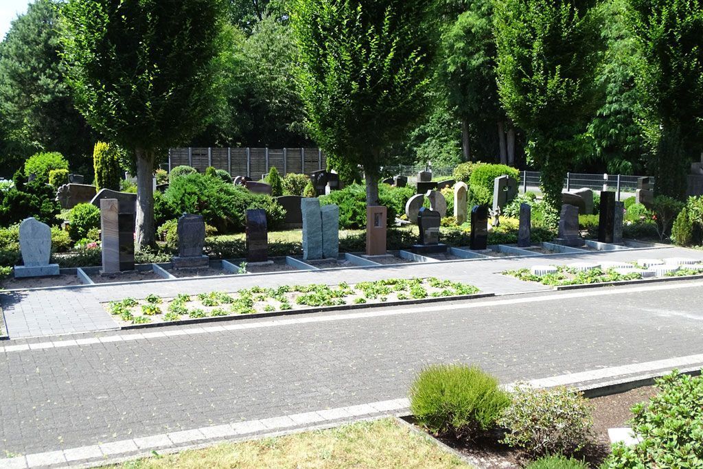 Friedhof St. Heinrich Urnengräber pflegefrei