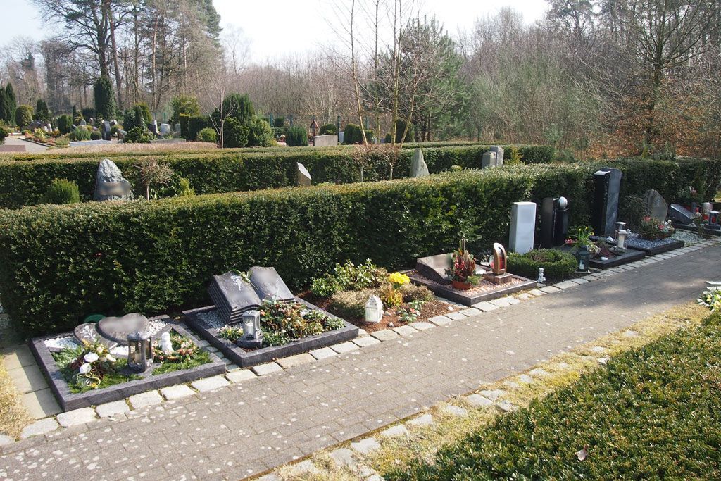 Friedhof St. Heinrich Urnengräber