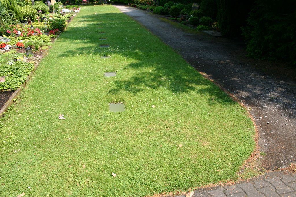 Waldfriedhof Ursula Rasen