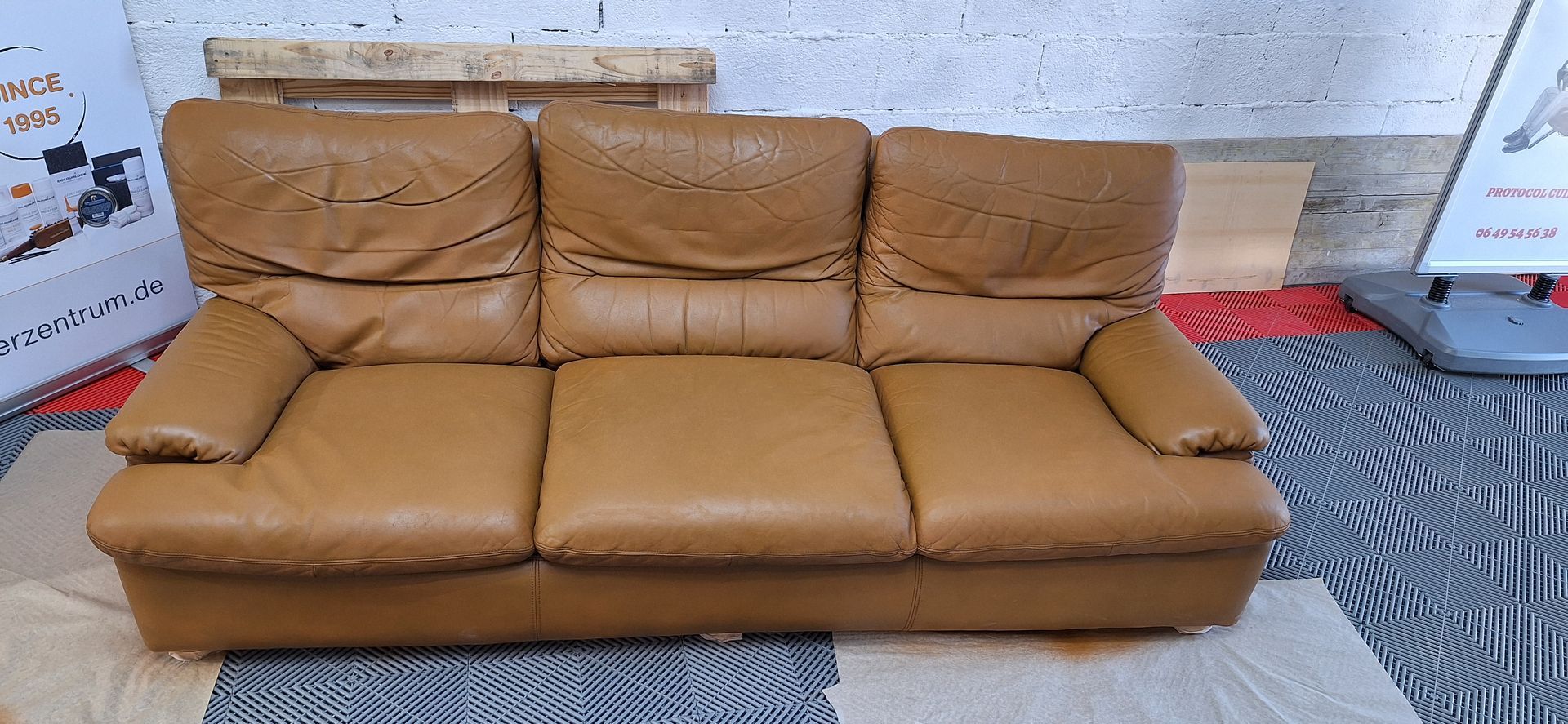 Canapé 50 ans d'âge Après restauration
