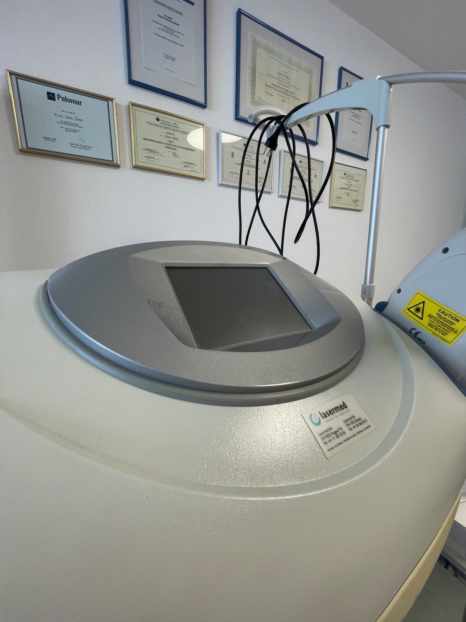 Studio con lettino - Dr. med. Ioana Sabau