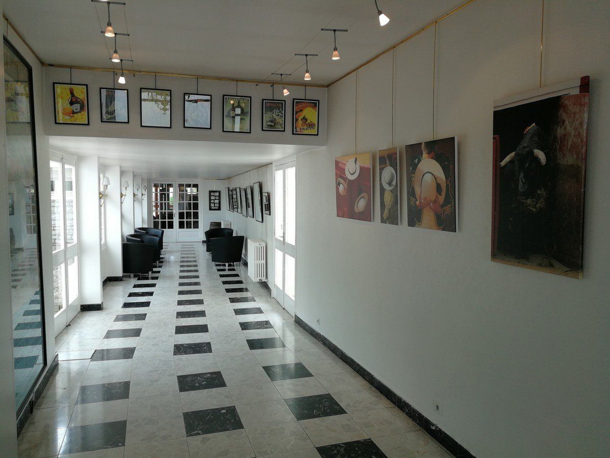 Hall