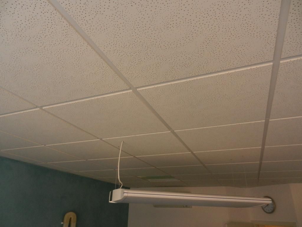 Thorens SA - Détail faux-plafond Pavaroc