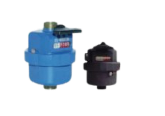 Blue industrial pump with multiple flanges and piping, possibly for water or liquid transfer.