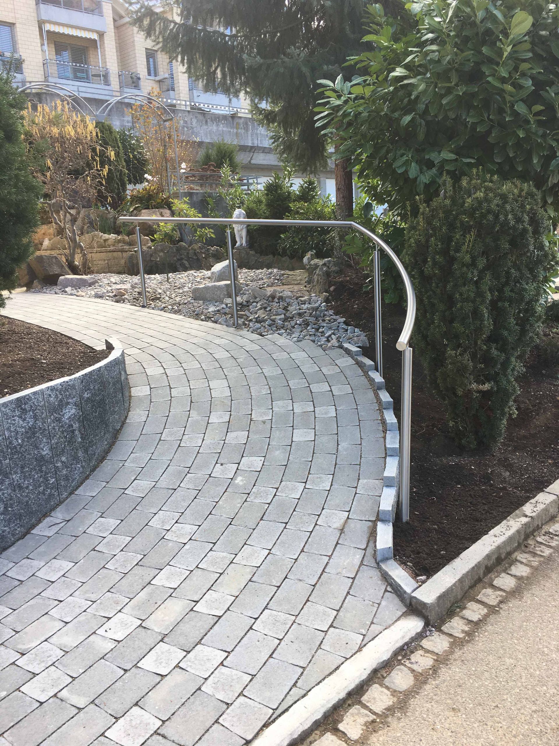 handläufe - gebrüder meyer - zaunfabrik und schlosserei - münchenstein