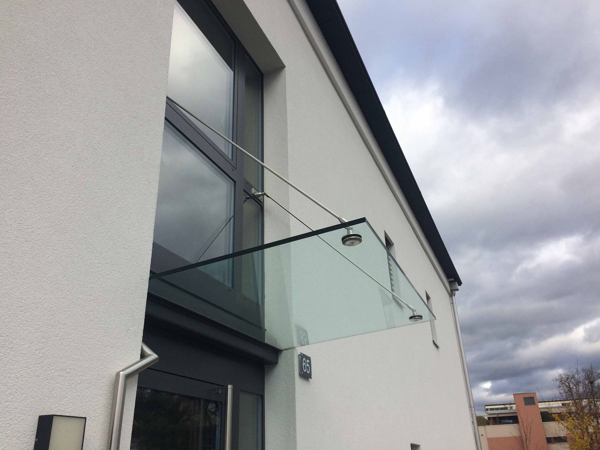 vordächer - gebrüder meyer - zaunfabrik und schlosserei - münchenstein