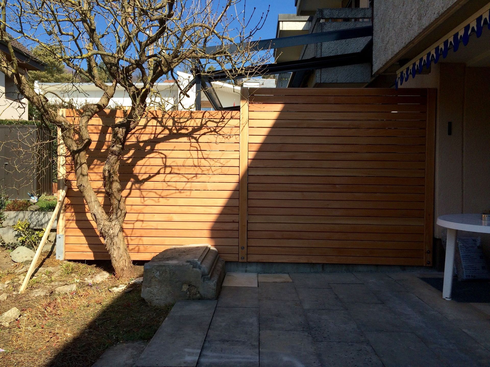 sichtschutz holz - gebrüder meyer - zaunfabrik und schlosserei - münchenstein