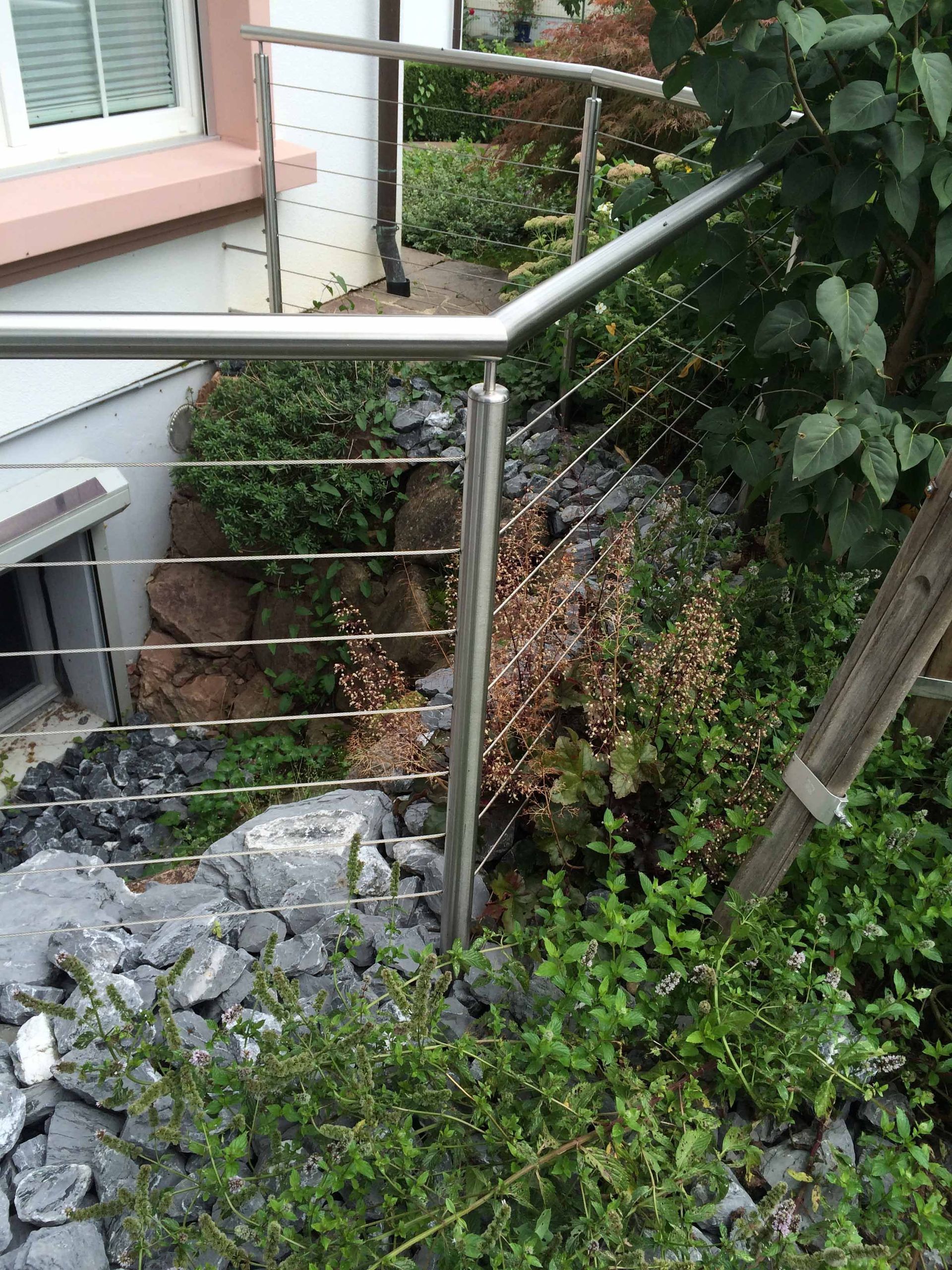 geländer und brüstungen - gebrüder meyer - zaunfabrik und schlosserei - münchenstein