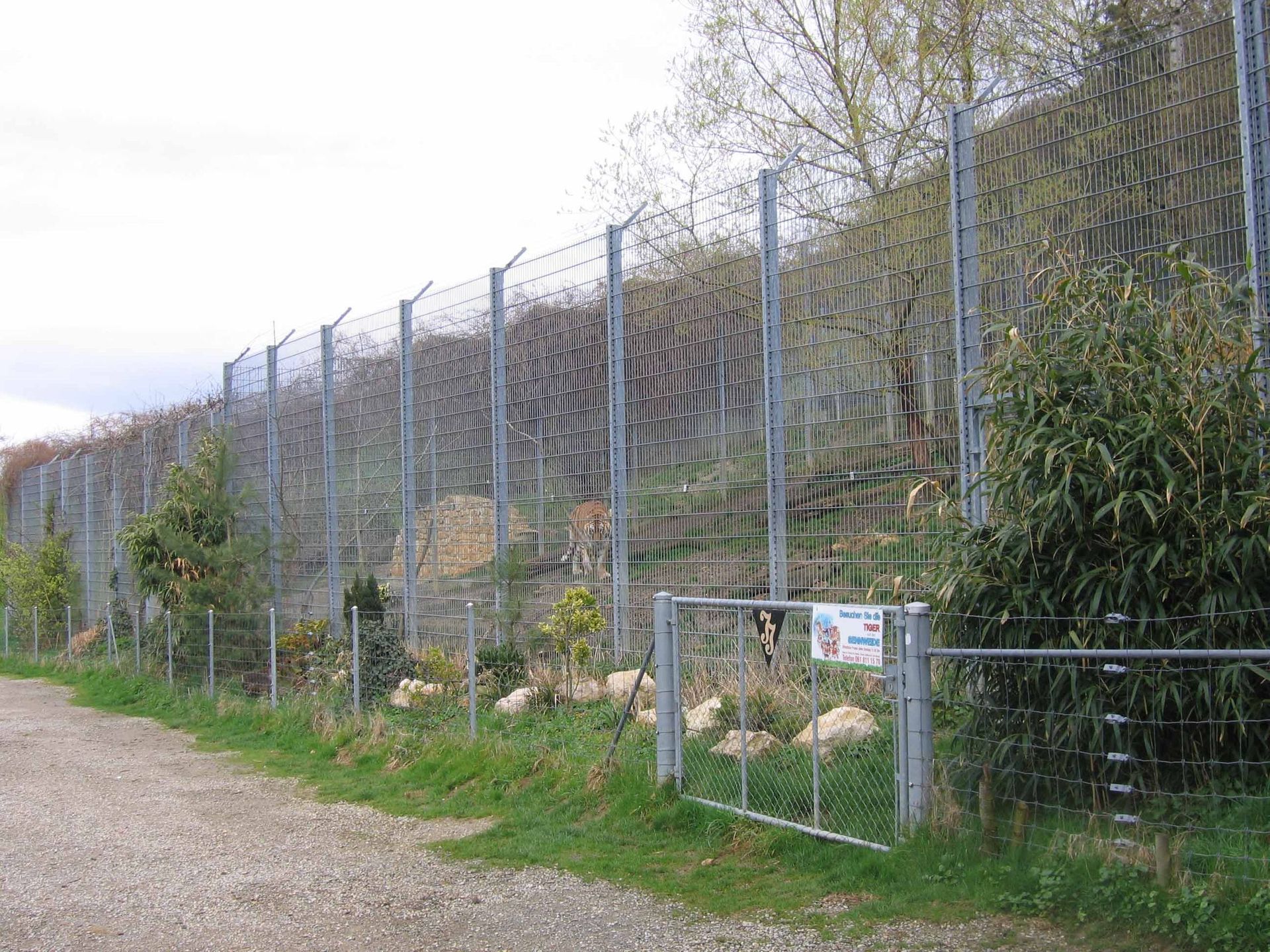tiergehege - gebrüder meyer - zaunfabrik und schlosserei - münchenstein