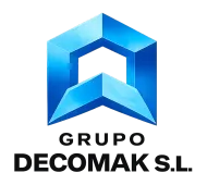 Logotipo geom&eacute;trico azul con el texto &ldquo;GRUPO DECOMAK SL&rdquo;