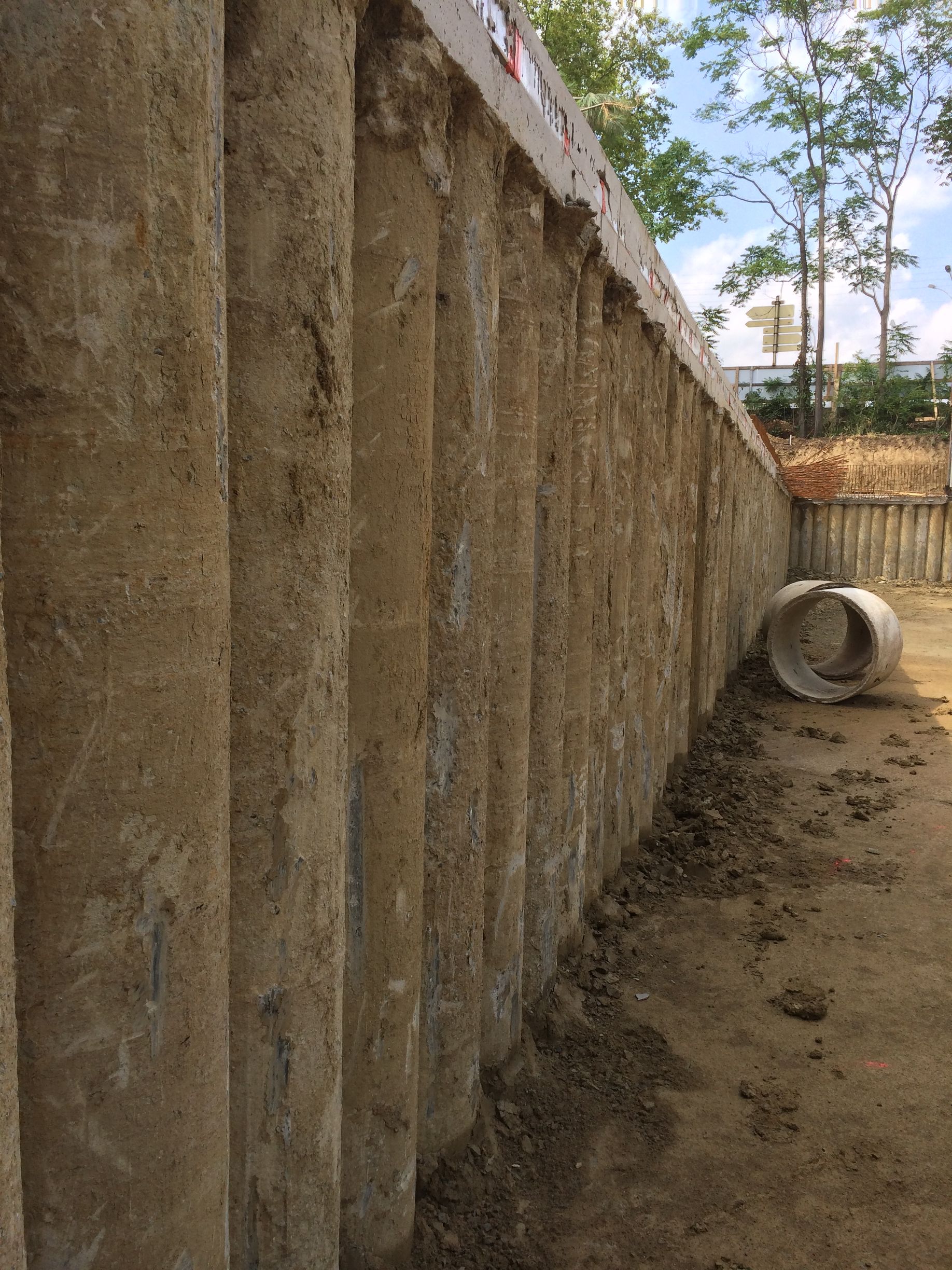 Fondations de bâtiment avac des pieux sécants