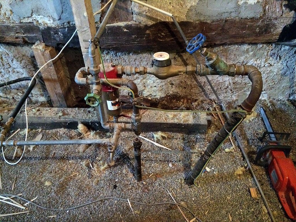 Hauptverteilung vorher- Nello Sanitär Vanacore - Turbenthal