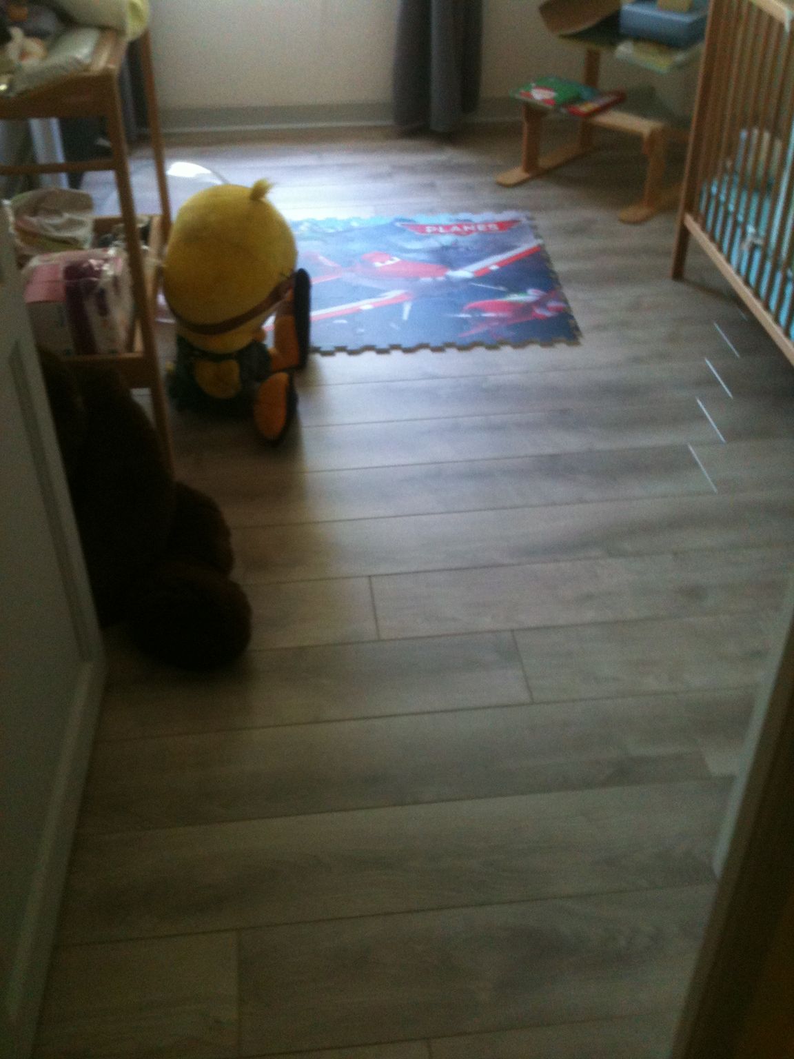 Photo d'un parquet dans la chambre d'un enfant