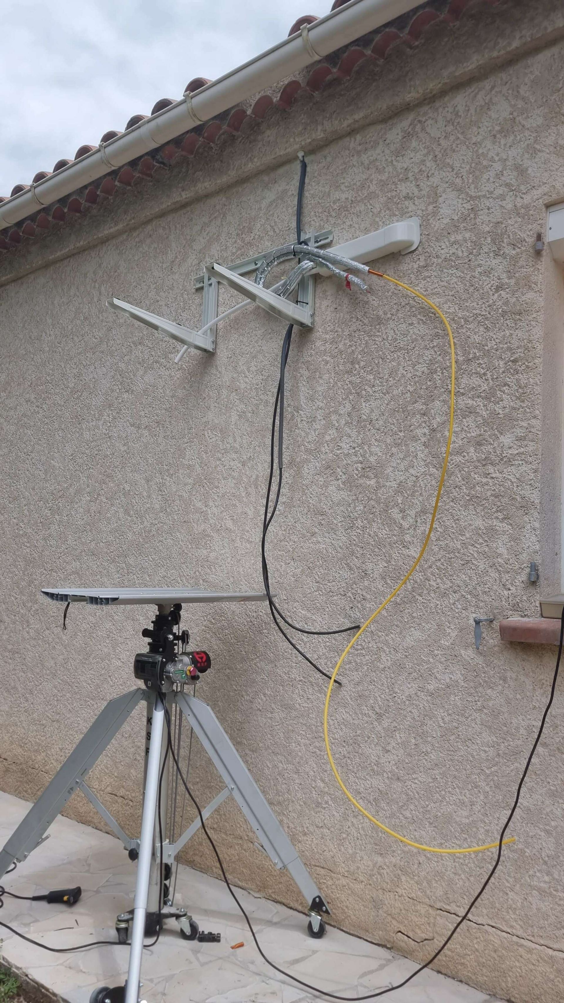 Installation extérieure d'un système de ventilation.