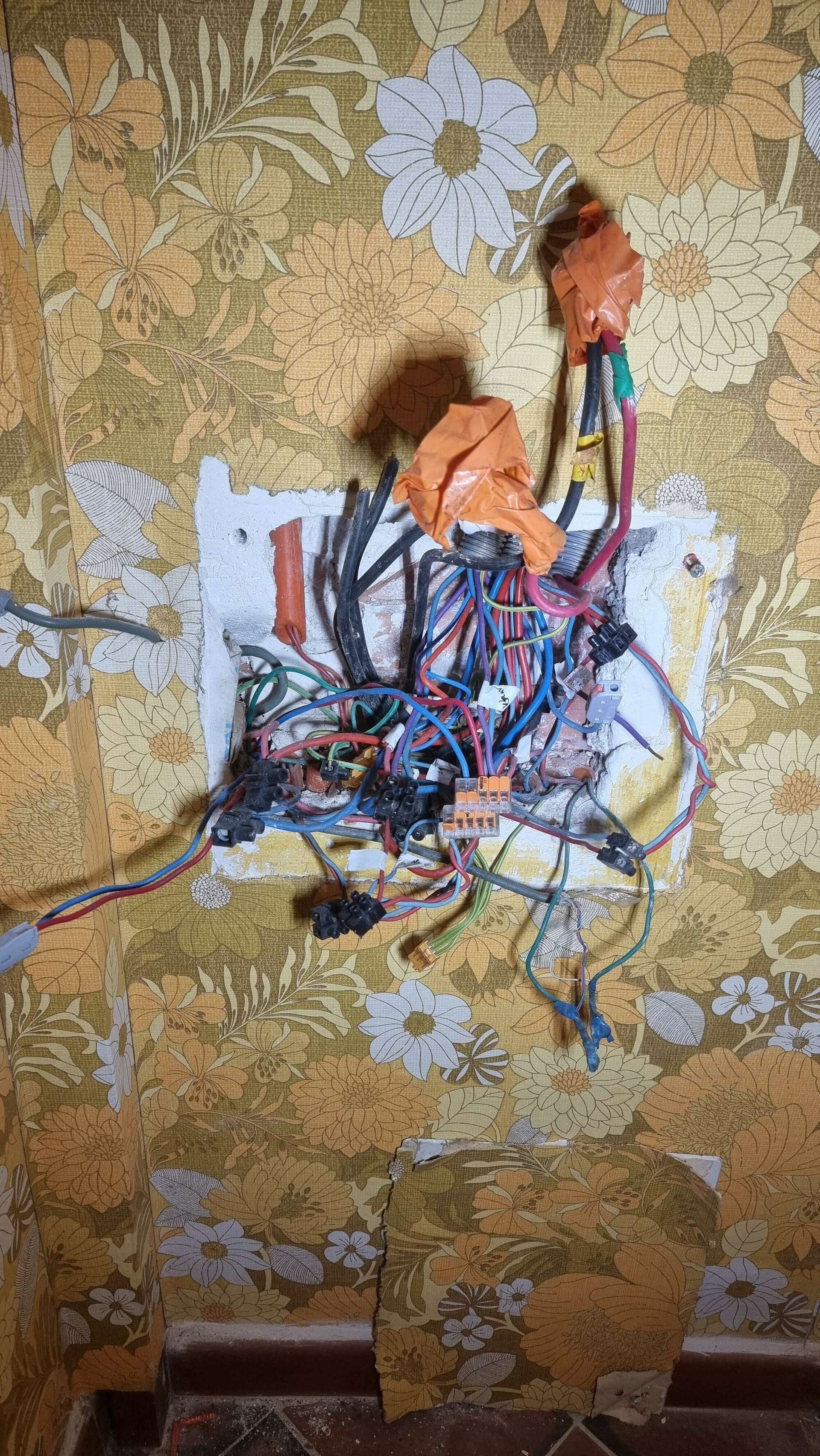 Rénovation d'un système électrique d'une maison.