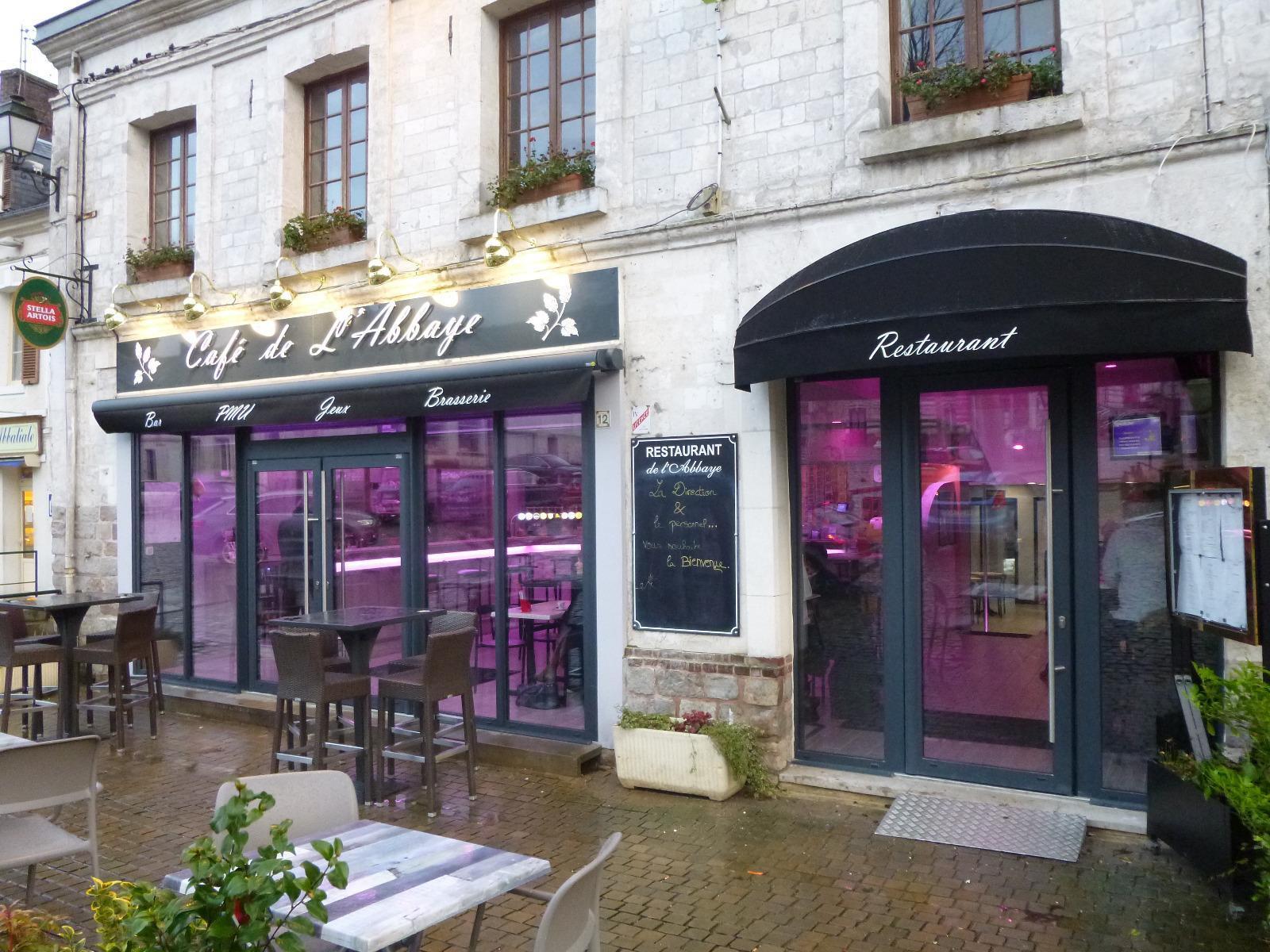 Café de l'Abbaye à Saint-Riquier - Restaurants