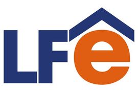 Ein blau-orangefarbenes Logo mit der Aufschrift „lfe“