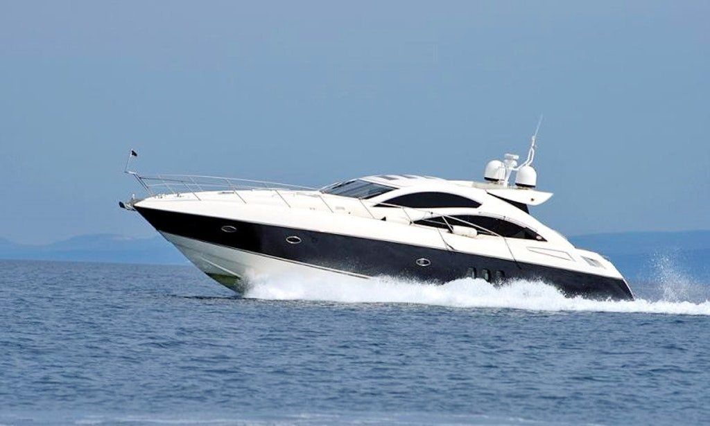 Luksus jahti vuokrattavana