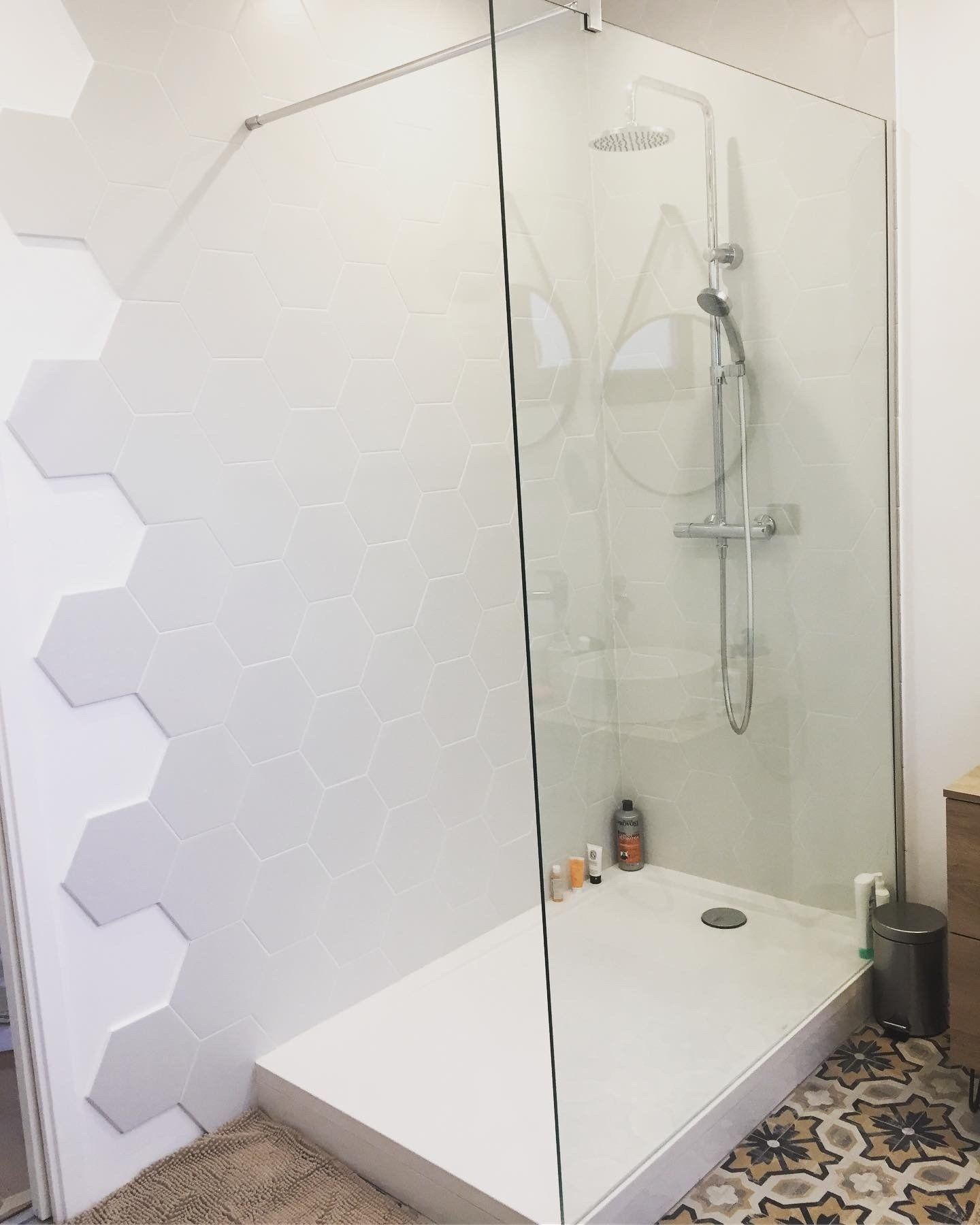 Douche à l'italienne blanche 