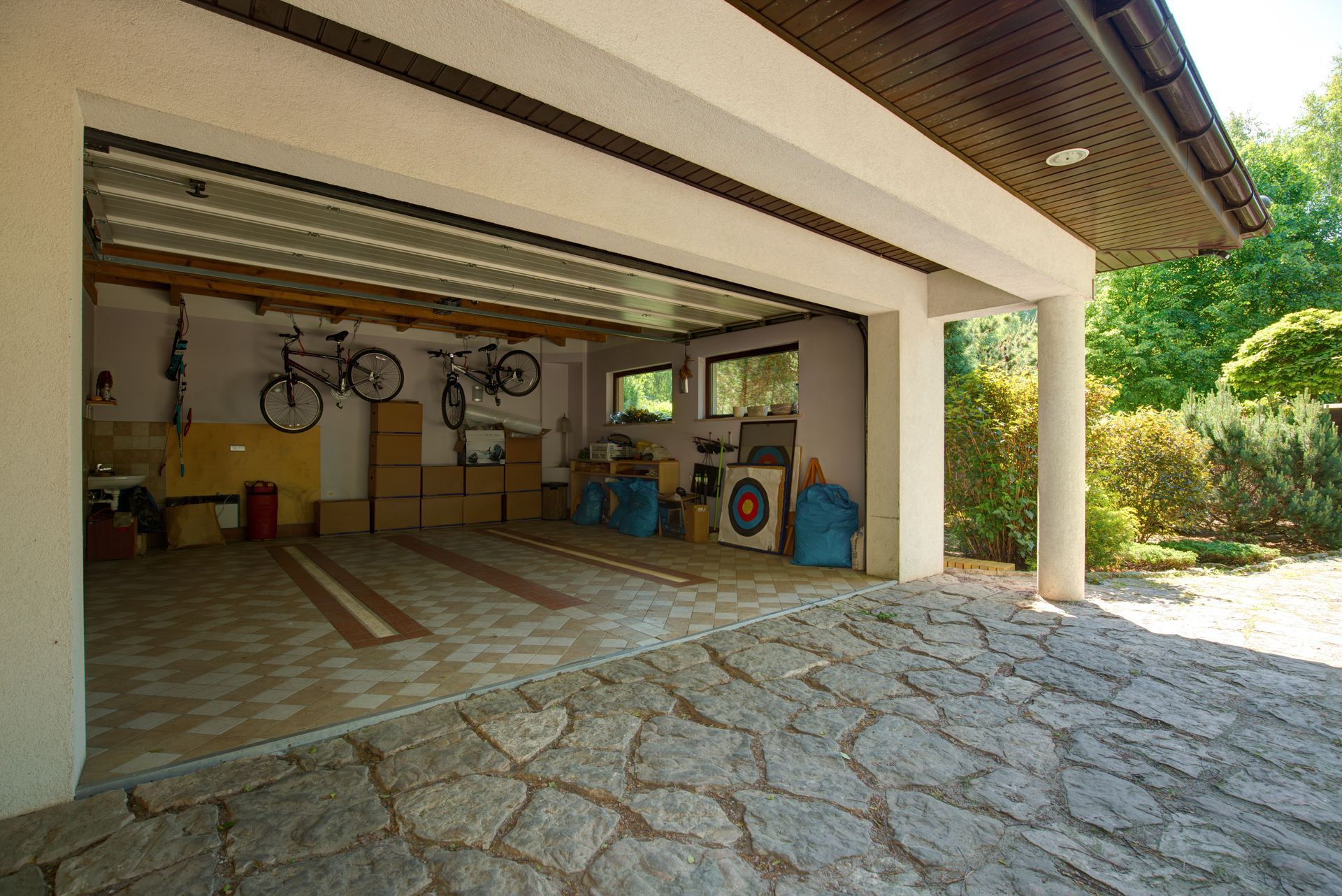 Un garage pour 2 voitures