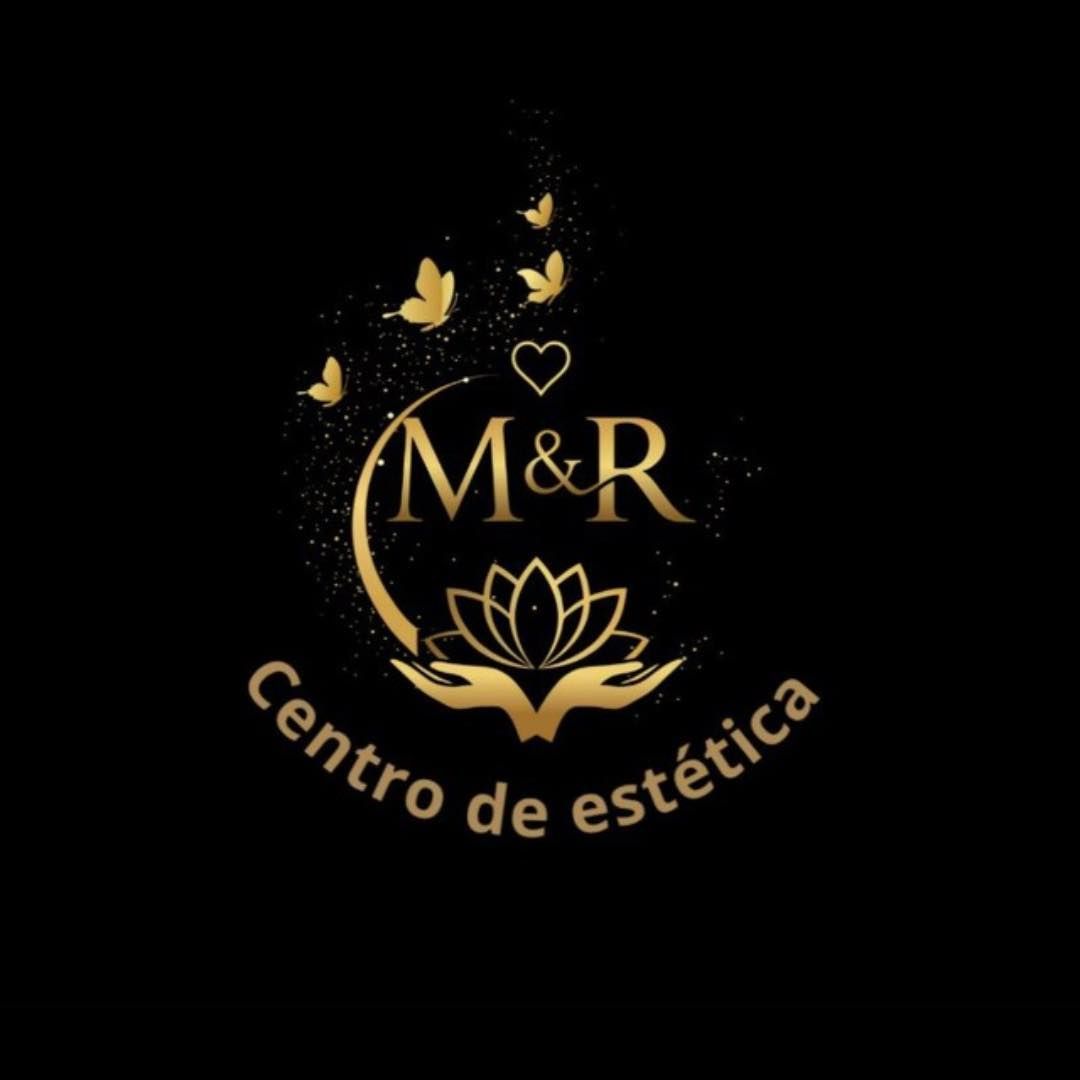 Logotipo dorado para M&R Esthetics Center con una flor de loto, manos, mariposas y texto sobre fondo negro.