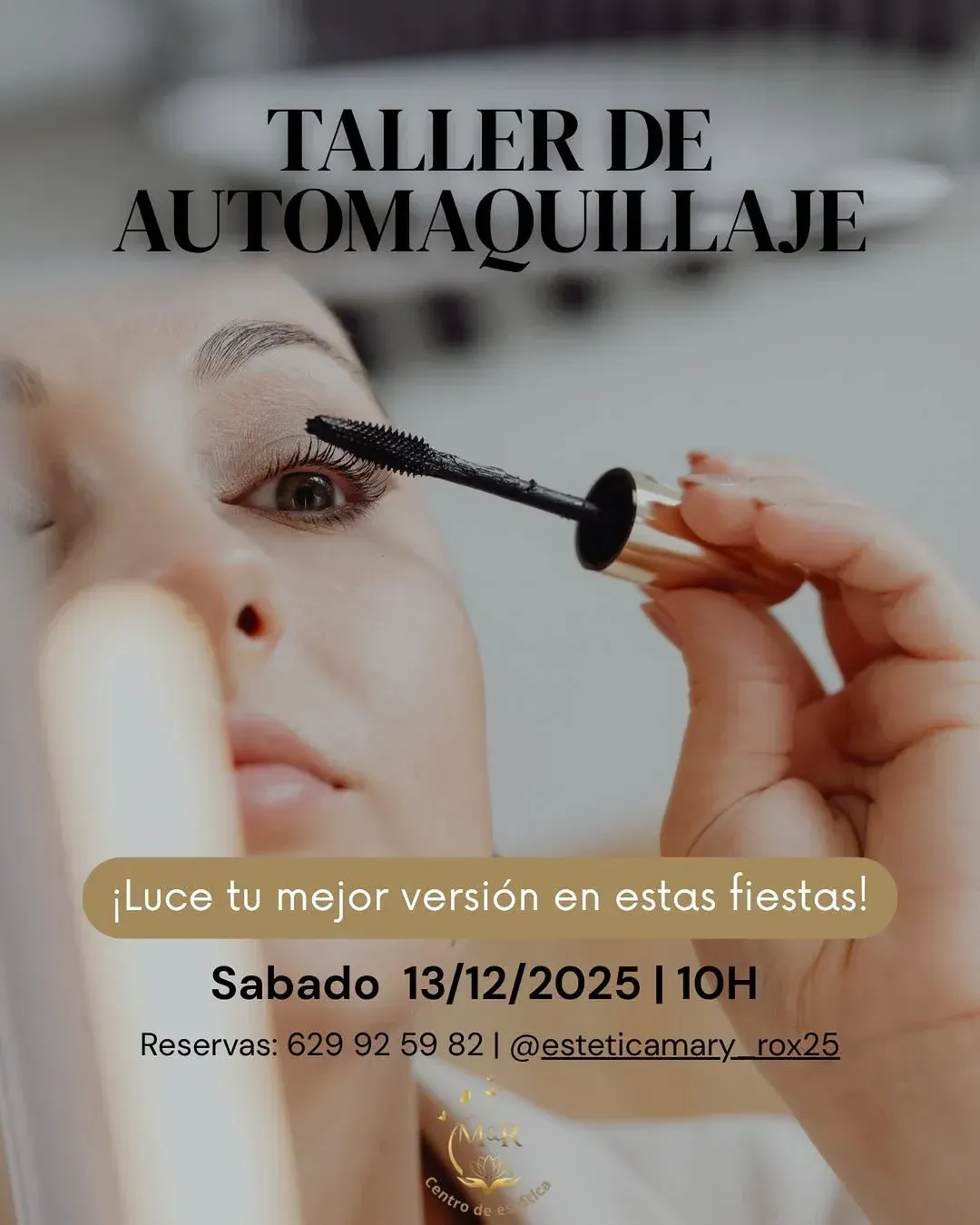 Cartel de taller de maquillaje con una mujer aplicándose rímel.