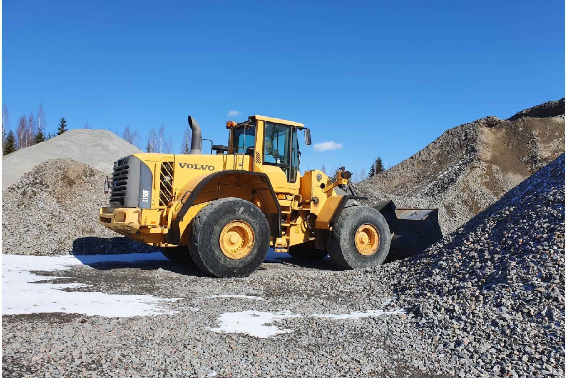 Pihakivetykset, Maanrakennus Pajunen