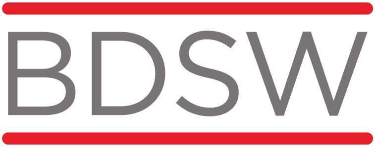 BDSW-Logo in grauer Schrift mit roten Linien darüber und darunter